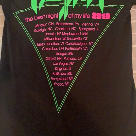 Kesha 2013 Vintage Tour Shirt - Picture 3 of 3